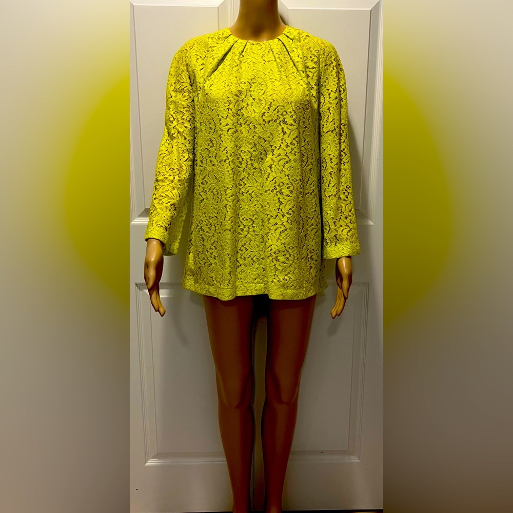 NO. 21 GORGEOUS & STRIKING LACE CUT OUT - YELLOW/GREEN LONG SLEEVED TOP